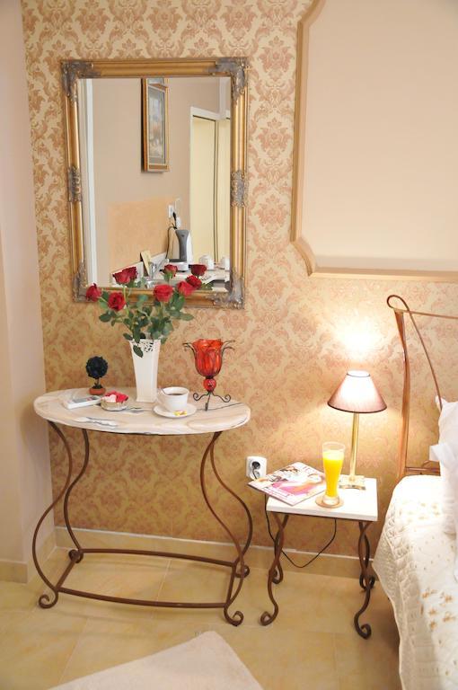 Royal Apartments Ni الغرفة الصورة